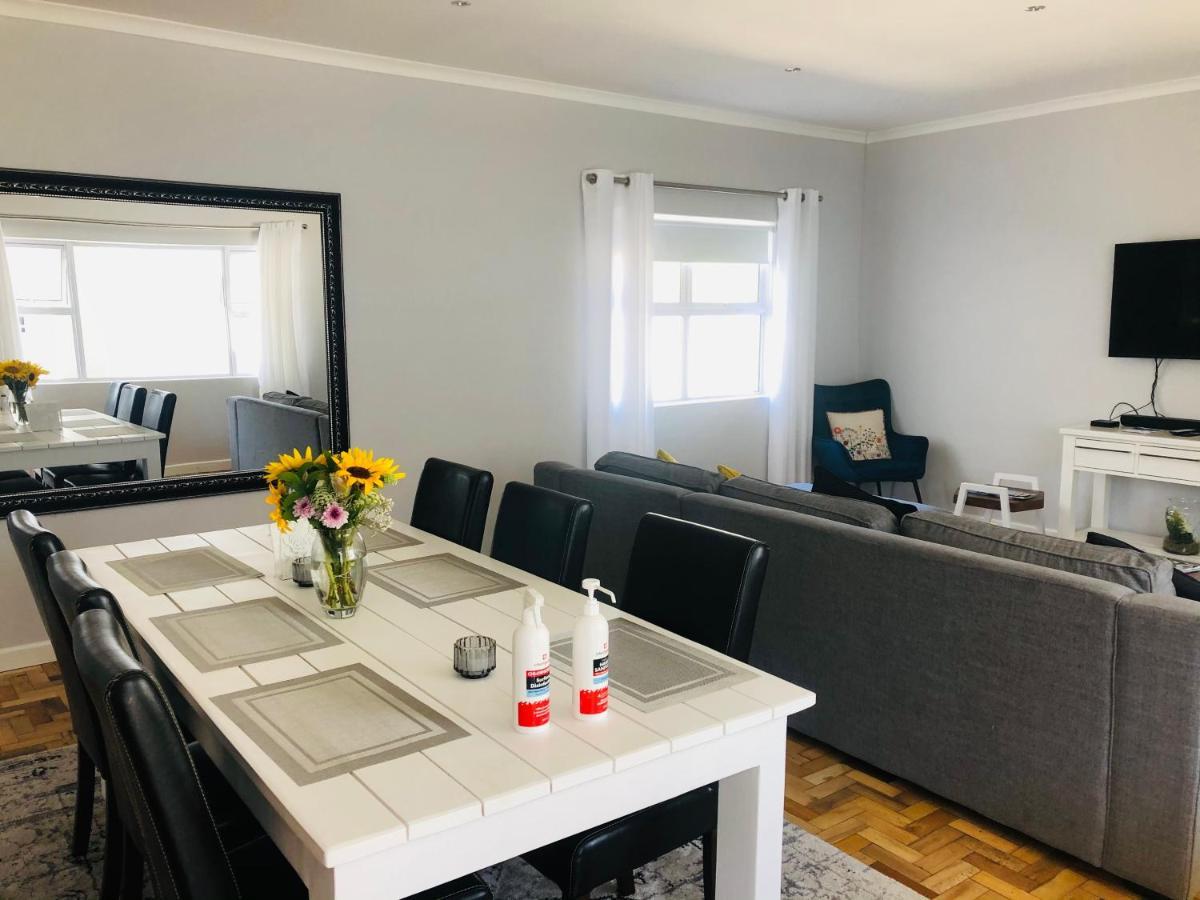 Wave N' Sea Villa Langebaan Exterior photo
